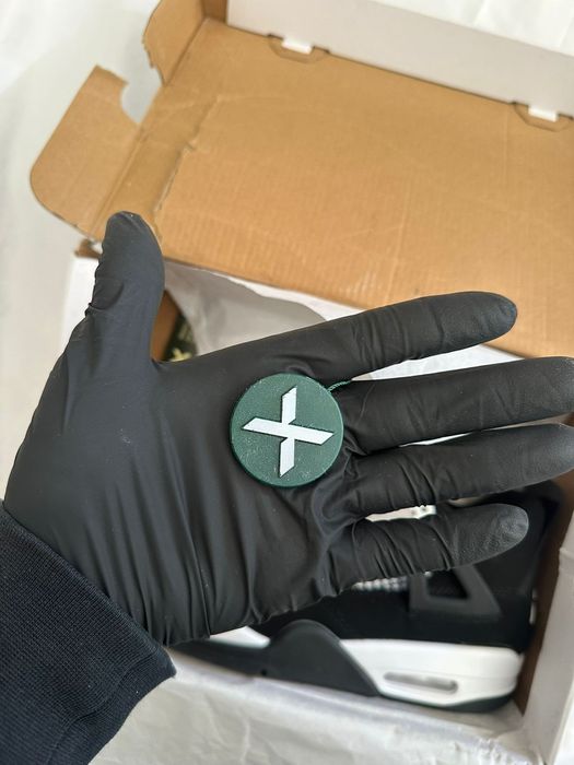 Jordan 4 White Thunder 40,41,42,43,44