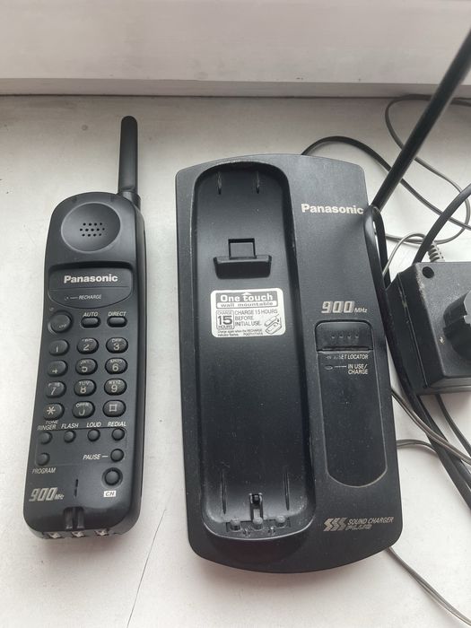 Телефон Panasonic KX-TC1401