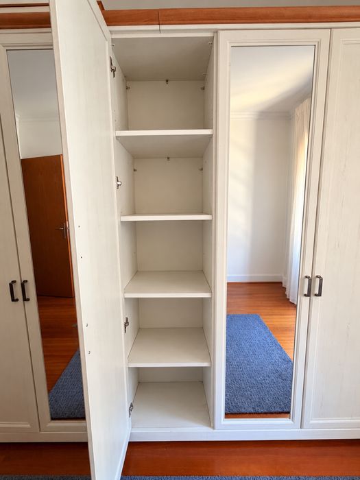 Roupeiro de 5 portas -  266 cm