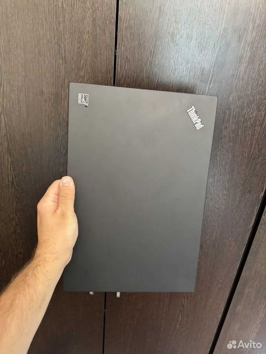 Lenovo Octacore 15.6" i5/16GB/385Nvme como novo