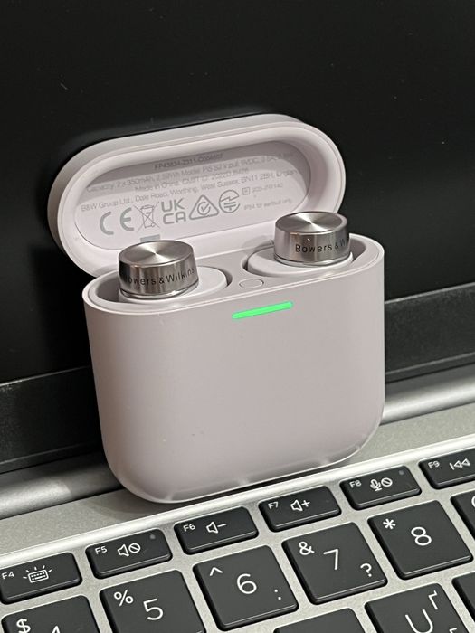 Навушники Bowers&Wilkins Pi5 S2 TWS premium