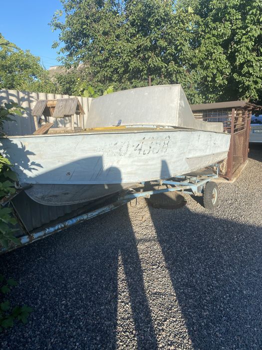 Лодка Прогрес 2 в гарному стані + мотор+лафет, моливо обмін