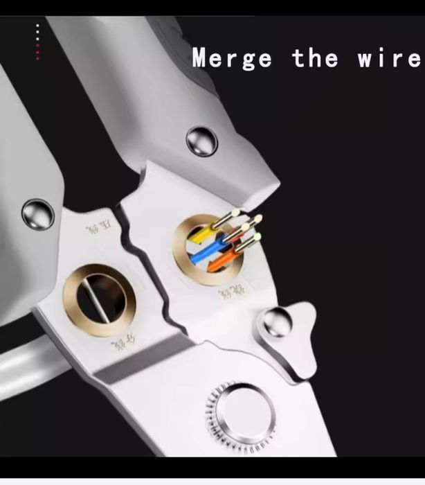 Многофункциональные клещи электрика