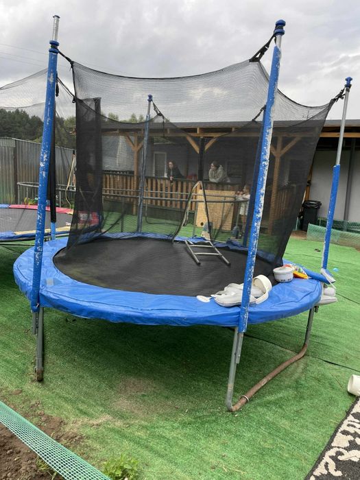 Trampolina ogrodowa