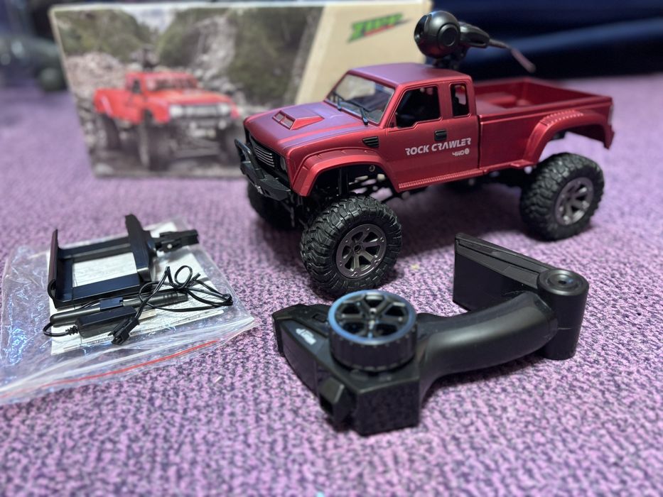 Радіокерована машинка ZIPP Toys  4x4
