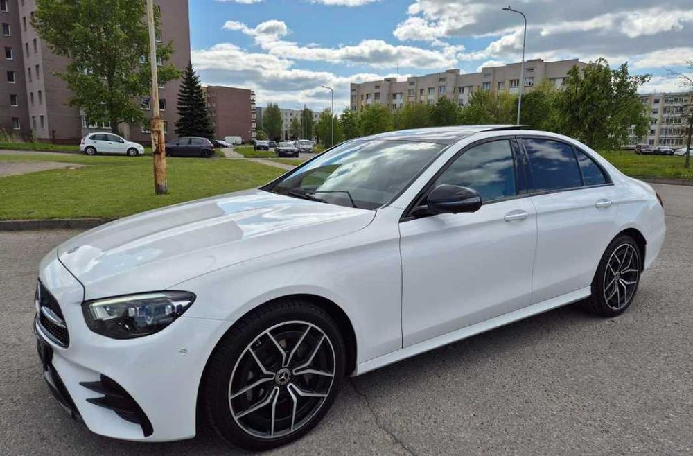 Бампер Mercedes E w213 на запчастини шрот розбірка w213 б/у запчастини