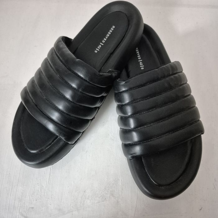 Klapki meskie Czarne  42  Reserved Buty