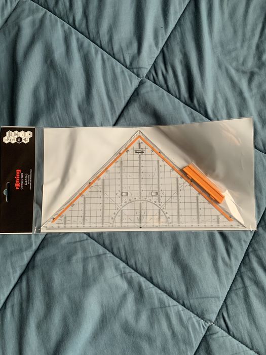 Esquadro de desenho Rotring