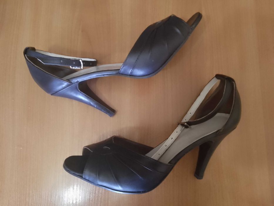 Босоніжки жіночі р.38