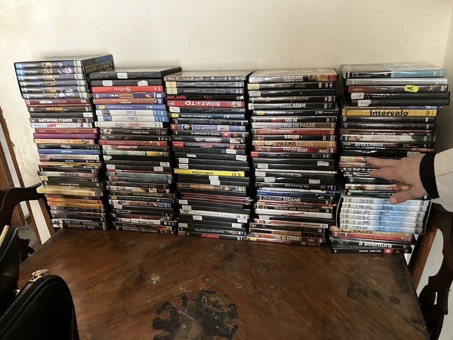 DVDs + de 500 unidades Baixa de PREÇO