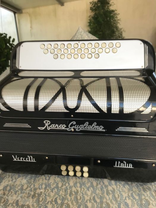 Vendo Concertina muito Rara