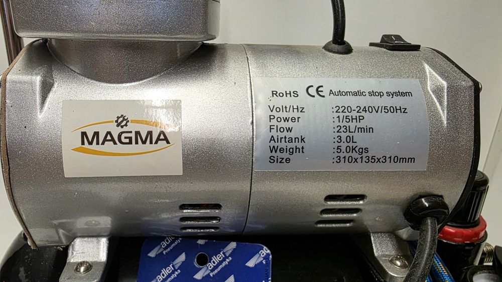 Areograf modelarski z sprężarka i akcesoria