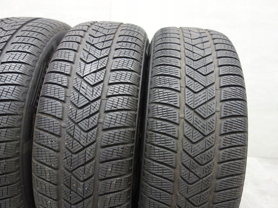 5x108 235/55R19 Koła zimowe Volvo OE XC90 XC60 XC40 Pirelli 4x8m extra stan