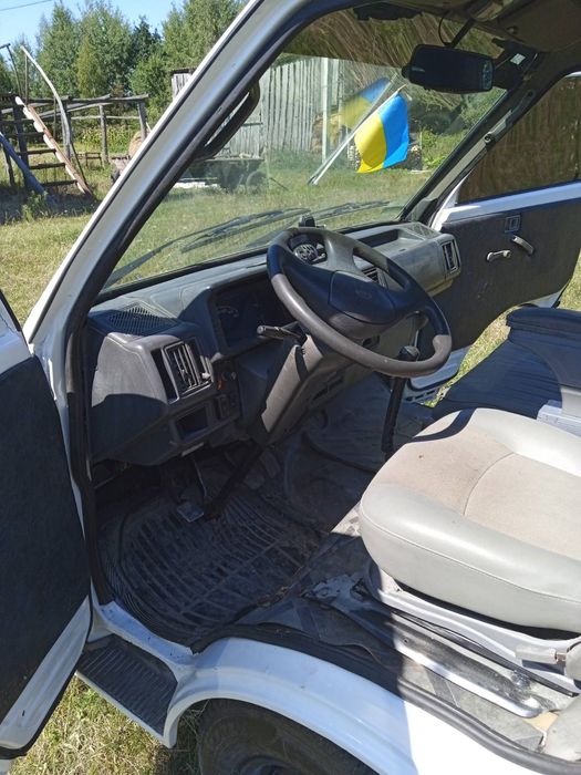 Продам або обміняю бус Кіа беста