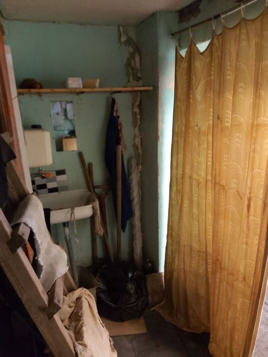 Продам гараж район Победы 6