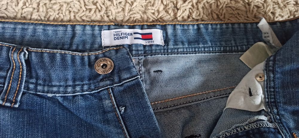 Miękkie męskie spodnie Tommy Hilfiger W 33 L 34