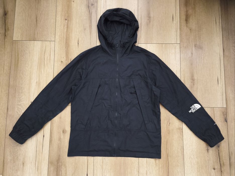 The North Face Windwall męska czarna kurtka z kapturem w rozmiarze L