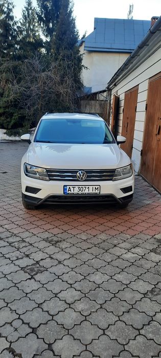 На повному ходу,свіжо пригнаний,4×4