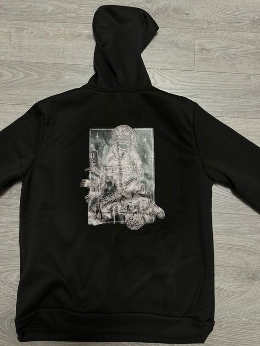 Одяг з принтом світшоти худі футболки