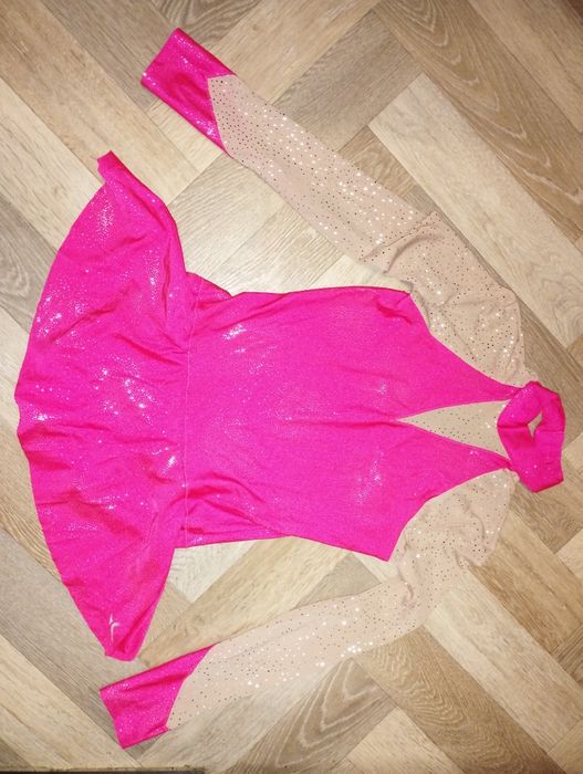 Яркий купальник для танцев, гимнастики