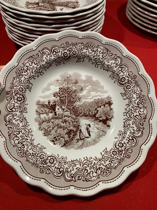 Serviço de Pratos Vintage "Swiss Landscape" – Cerâmica Italiana Fontebasso (22 Peças)