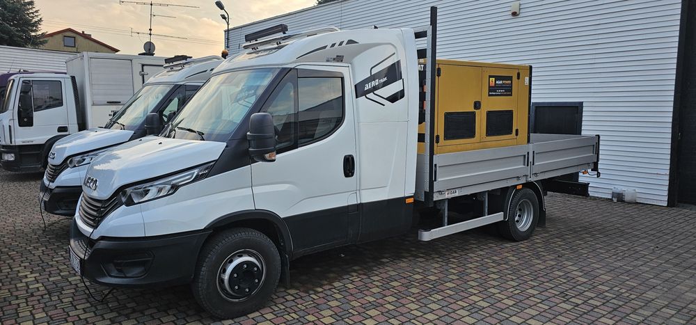 Iveco Daily 70C18 cesja leasingu pojazd specjalny, skrzynia Widar  3,9 x 2,25 m