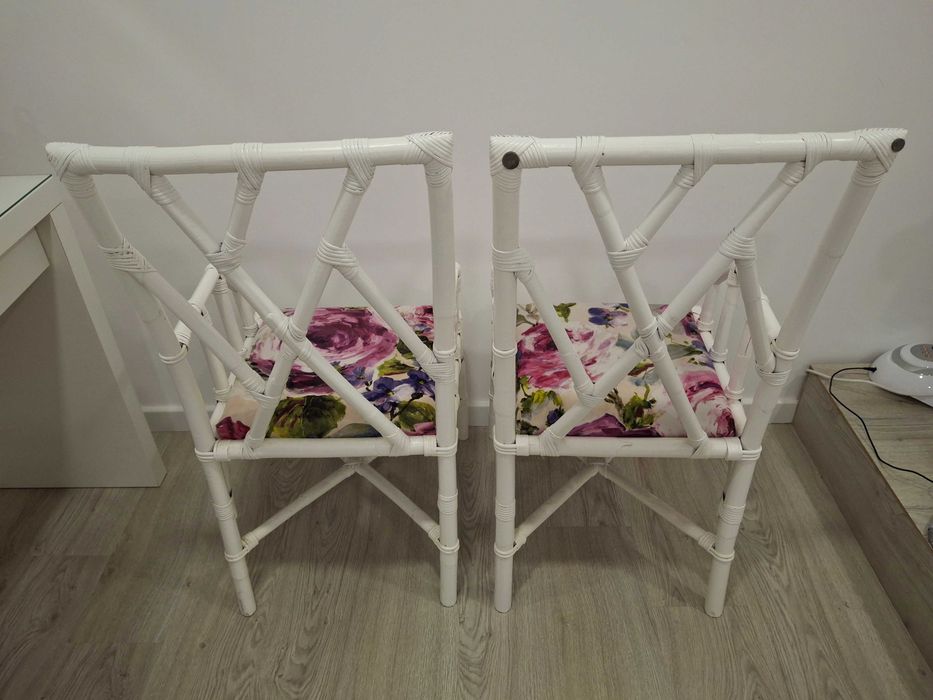 Cadeiras jardim varanda brancas