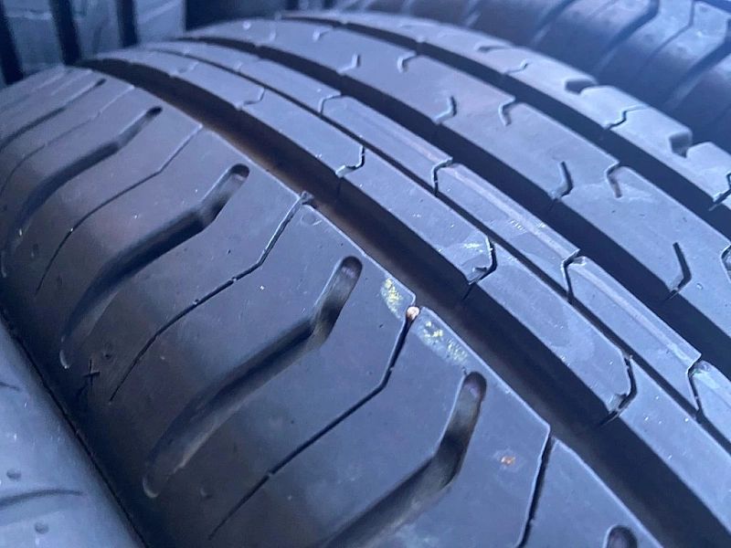 185/65/15 Continental EcoContac 5_7,2mm_4szt_(153)