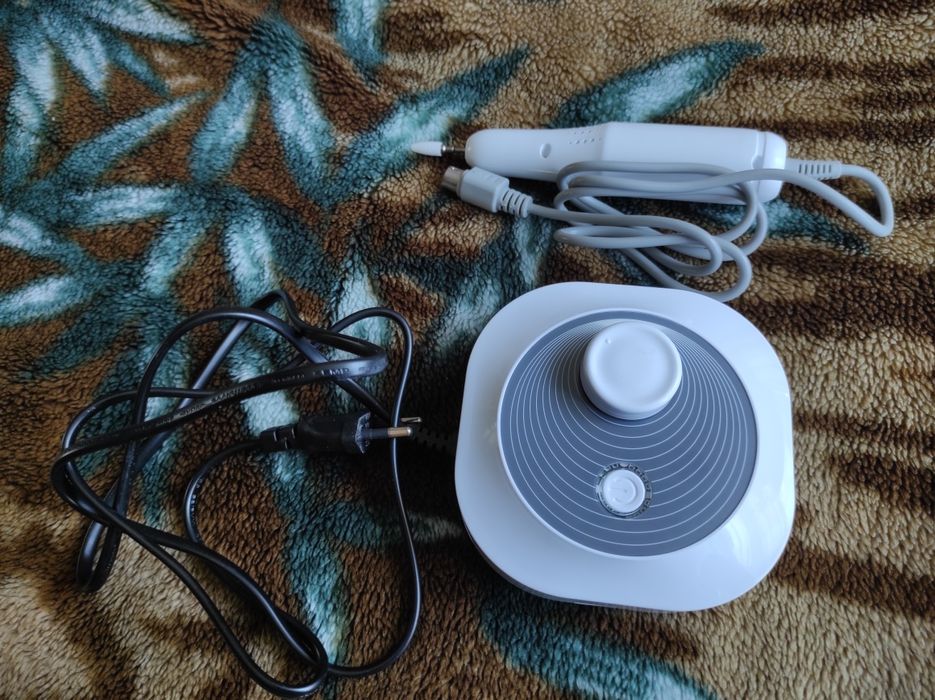 Фрезер для манікюру та педикюру