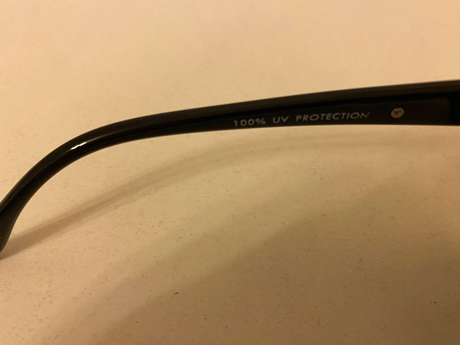 Жіночі сонячні окуляри