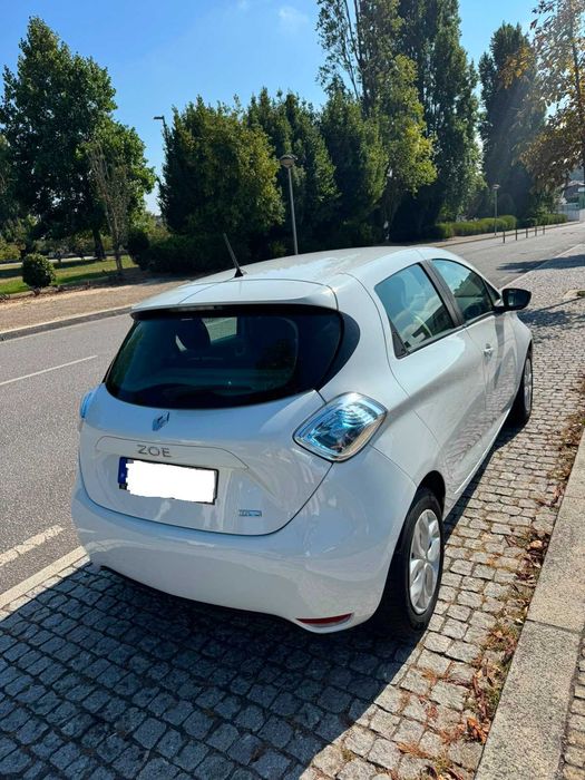 Renault Zoe 41KW (Bateria Própria, 350KM Autonomia)