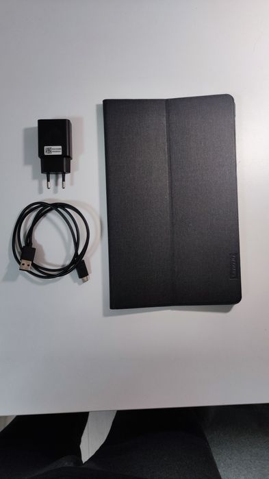 Планшет Lenovo Tab M10 FHD Plus