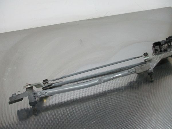 Motor limpa vidros frente FORD Focus II (DA_)