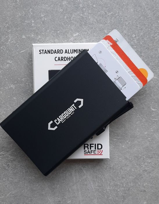 Etui na karty RFID / antykradzieżowe / portfel