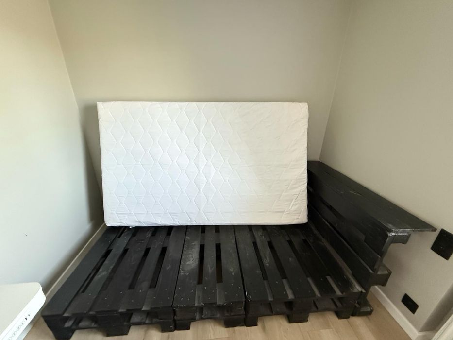 Łóżko z palet + materac