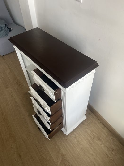 Comoda vintage restaurada