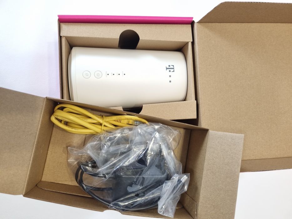 Router  modem Huawey B528  LTE. JAK NOWY !