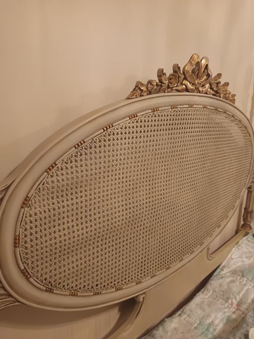 Quarto completo com cama de casal