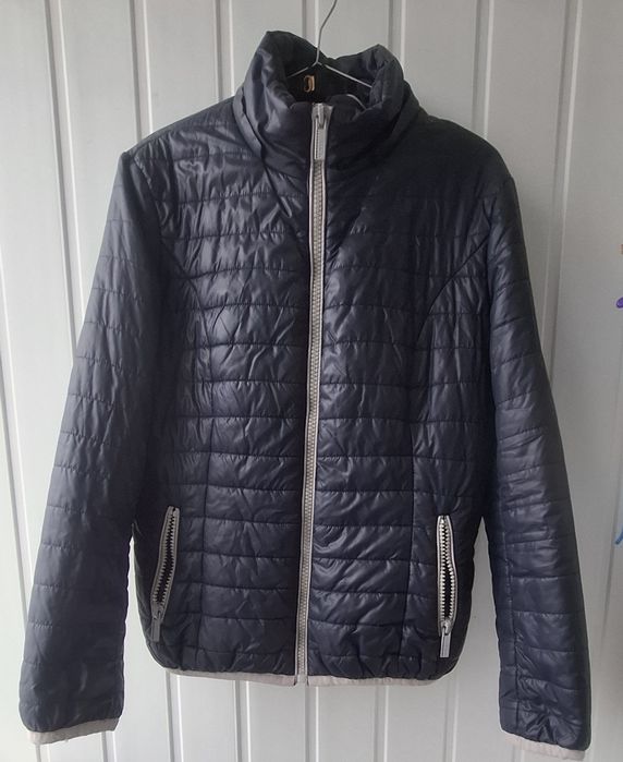 Куртка  синяя женская