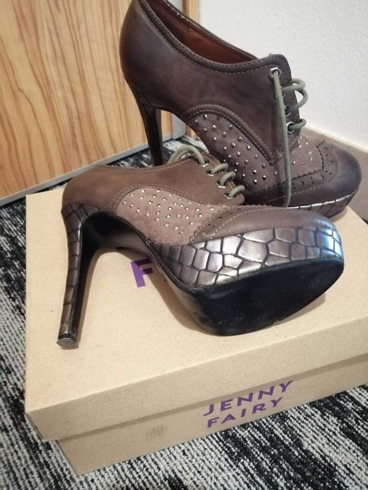 Buty damskie szare