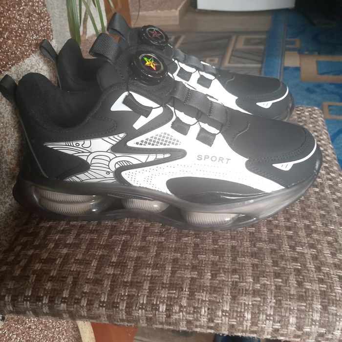 Продам взуття...