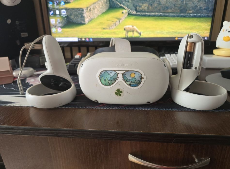 Окуляри віртуальної реальності Meta Oculus Quest 2 64 Gb