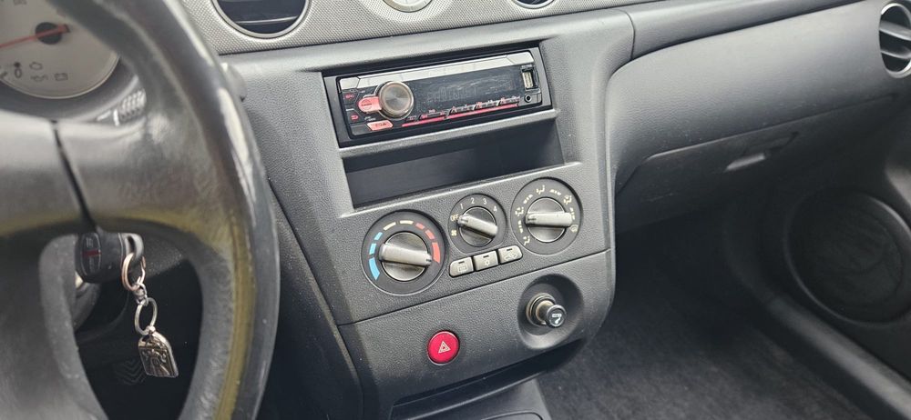Mitsubishi Outlander 2.0 plus gaz