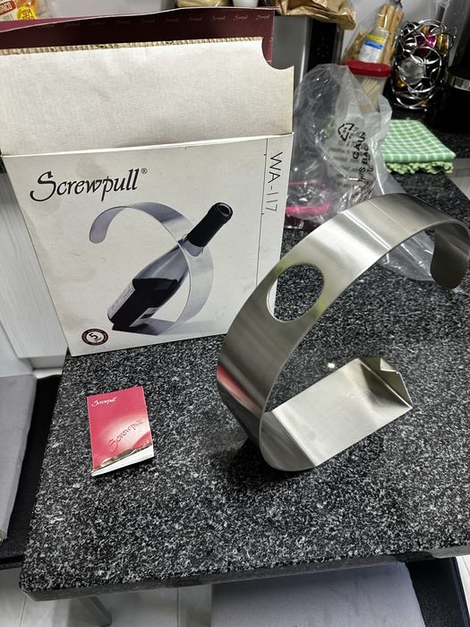 Suporte garrafa SCREWPULL