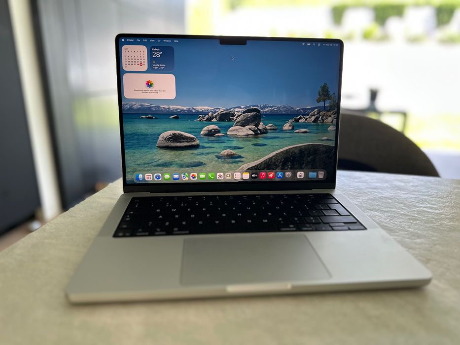 Apple MacBook Pro - M5 - 24GB - 1TB