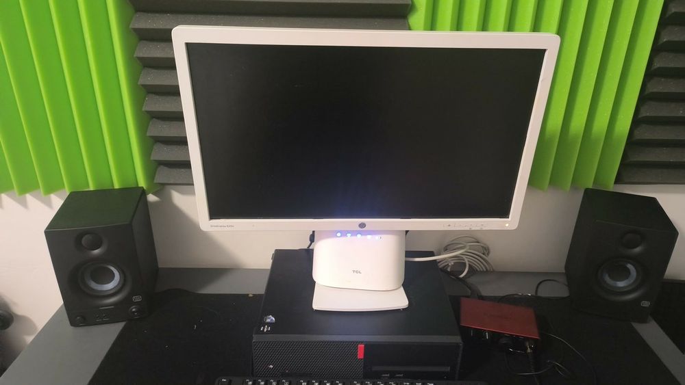 Komputer ThingCenter