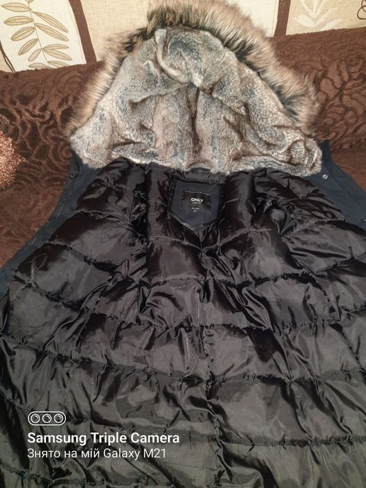 Жіноча куртка. Колір синій.