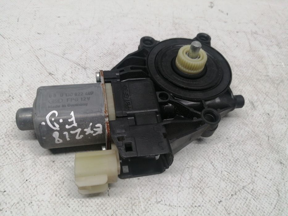 Motor vidro frente direito FORD Fiesta VI (CB1, CCN)