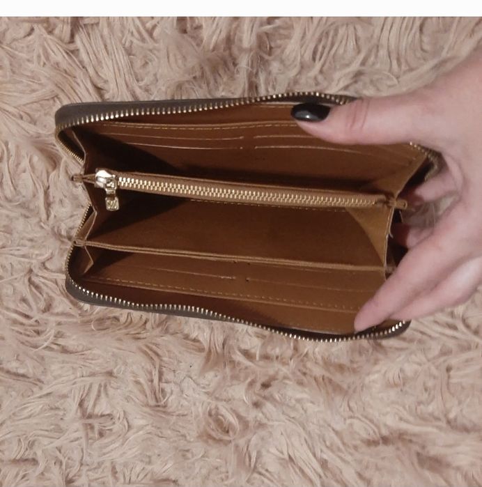 Кошелек  женский LV