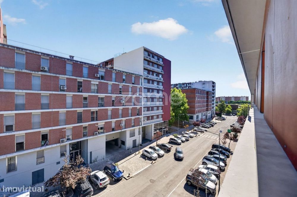 Apartamento T2 mobilado para arrendamento no Lumiar – Alta de Lisboa
